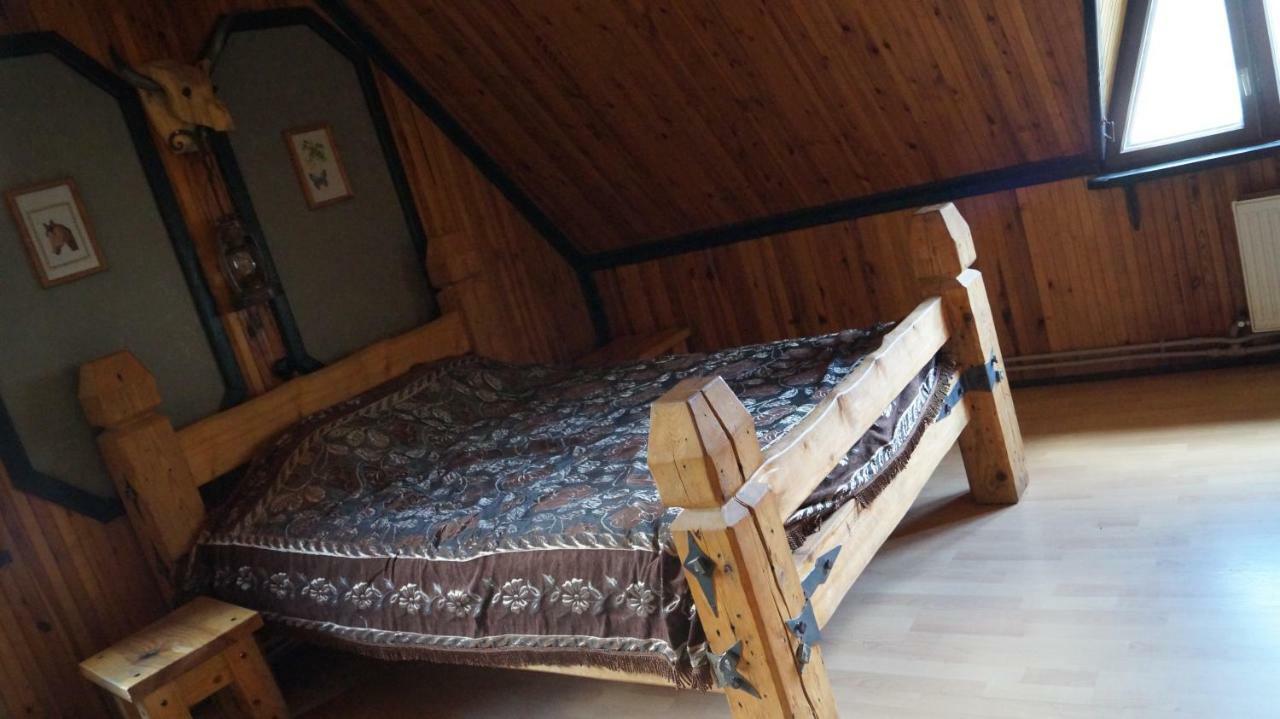 Guest House Jumiezis Pļaviņas Bagian luar foto